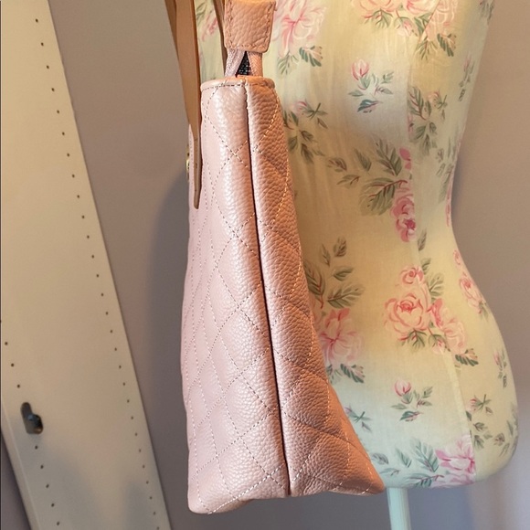 Pink Quilted Tote Bag - Picture 3 of 10